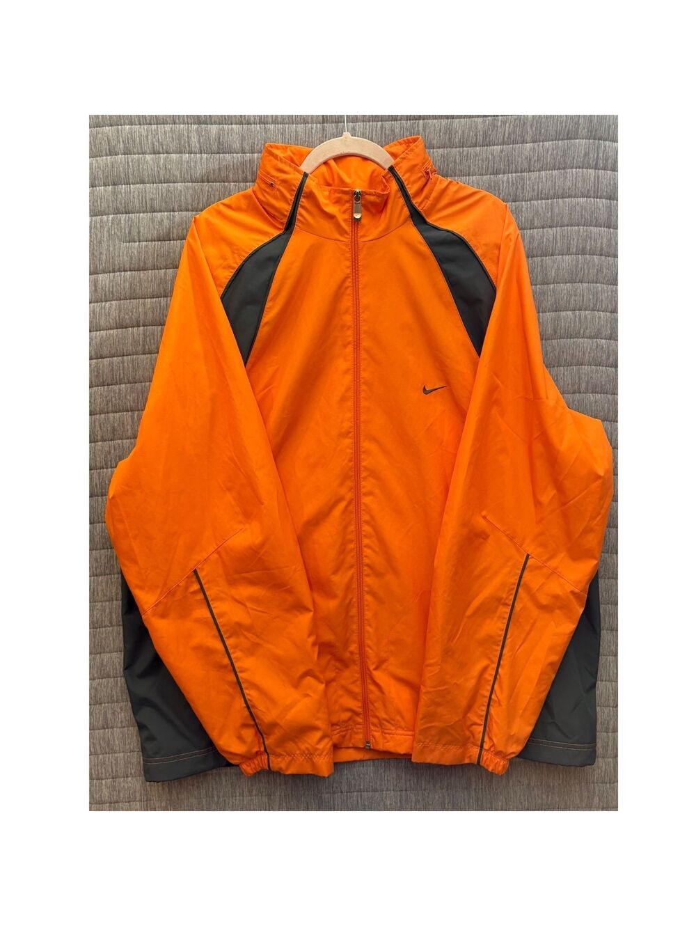 Nike Windbreaker Jacket Men's XXL Hood Orange Black Gorpcore Utility Mesh Fall